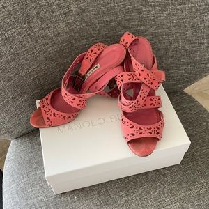 Manolo Blahnik pink heels sandals 41